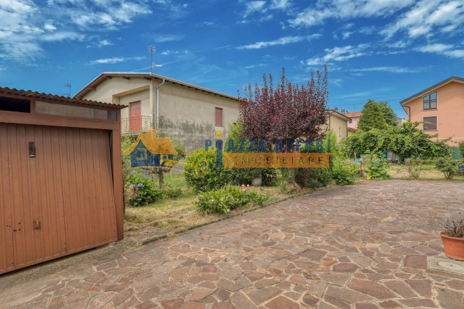 Casa singola in vendita a Carnago
