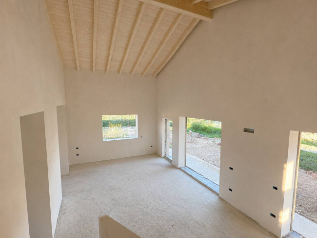 Villa in vendita a Mornago