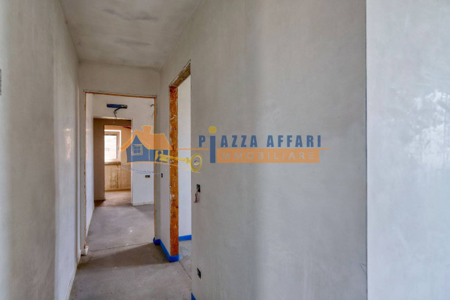 Porzione di Casa Terra / Cielo in vendita a Carnago