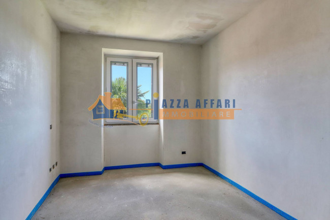 Porzione di Casa Terra / Cielo in vendita a Carnago