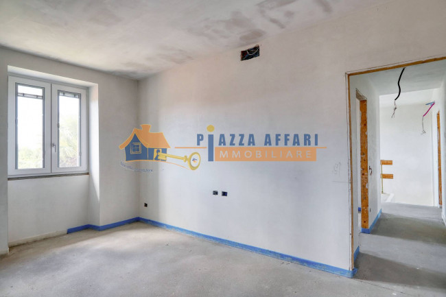 Porzione di Casa Terra / Cielo in vendita a Carnago
