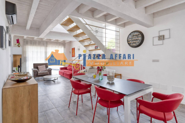 Villa in vendita a Solbiate Arno