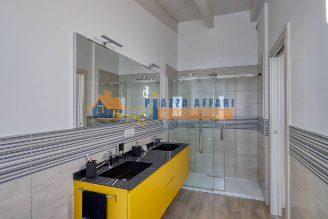 Villa in vendita a Solbiate Arno