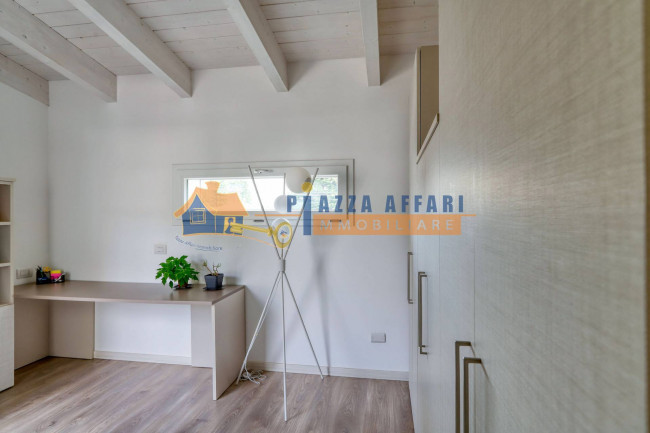 Villa in vendita a Solbiate Arno
