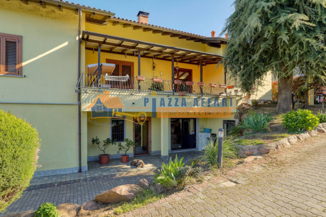 Villa in vendita a Cavaria con Premezzo