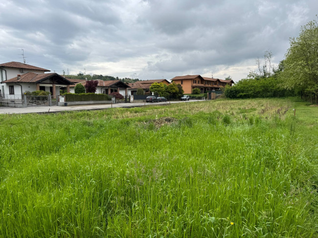 Villa in vendita a Vergiate