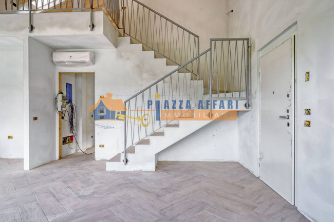 Villa in vendita a Daverio