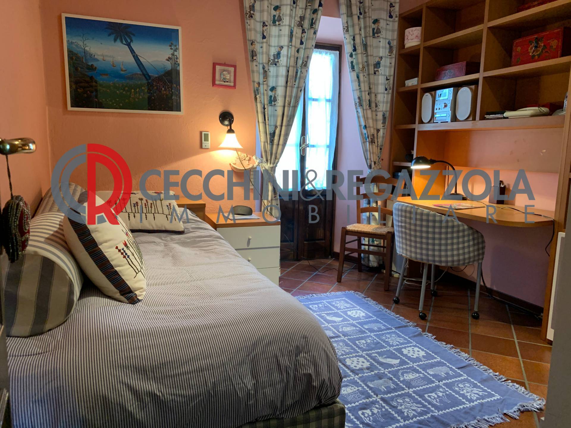 Casa con giardino in Affitto a Baveno Cod. 497