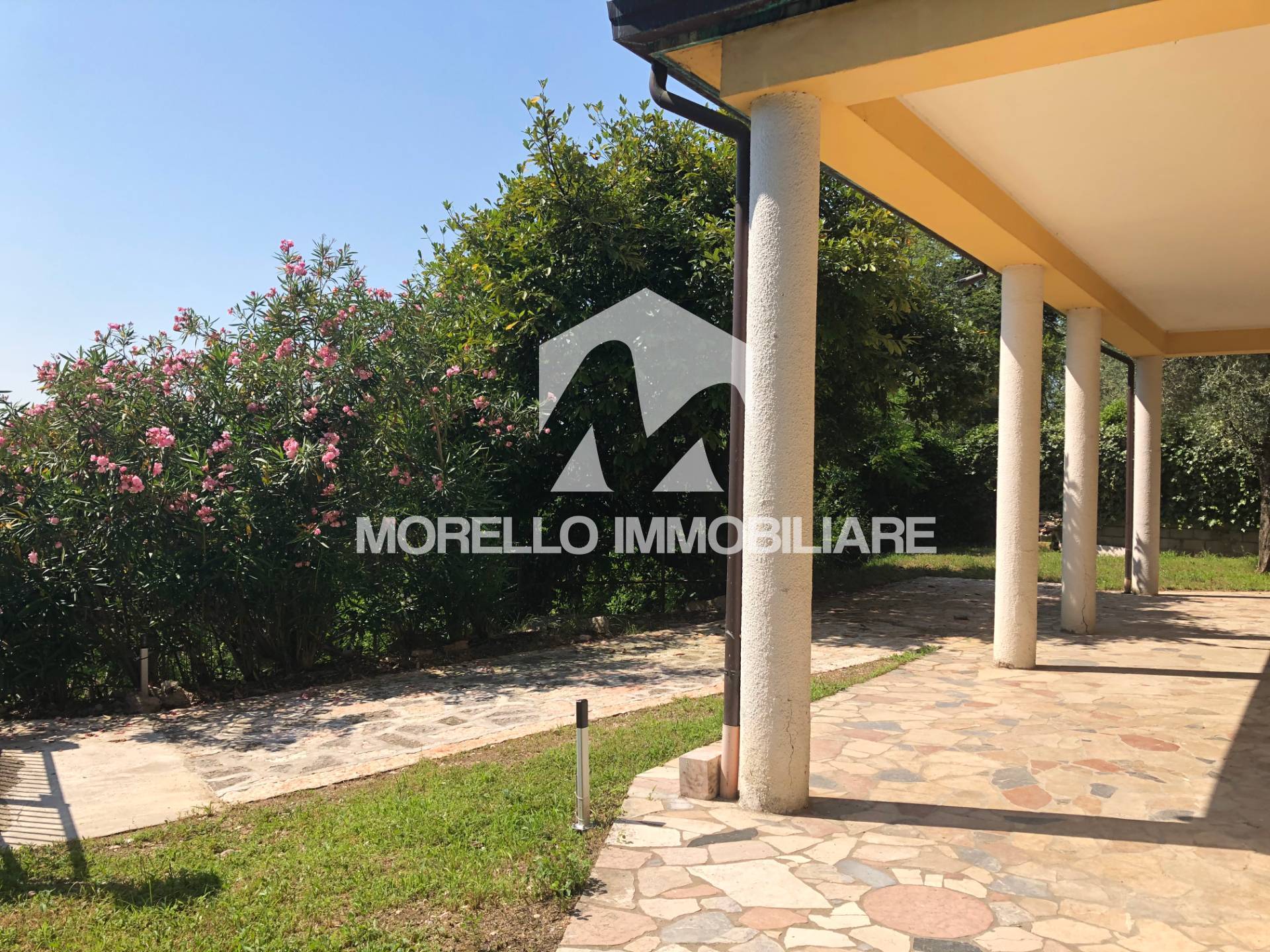 Villa Unifamiliare - Indipendente COSTERMANO vendita    STEFANIA MORELLO