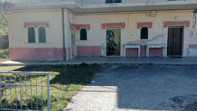 Appartamento in vendita a Sassoferrato (AN)