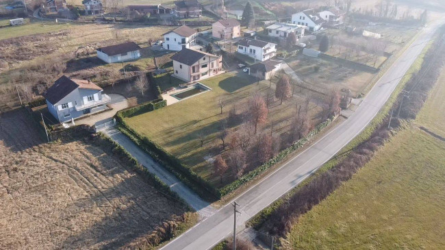 Villa Unifamiliare in vendita a Bra