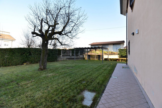 Villa Unifamiliare in vendita a Bra