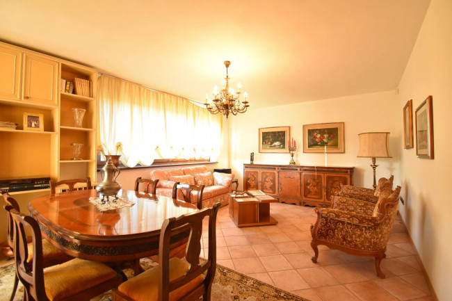 Villa Unifamiliare in vendita a Bra