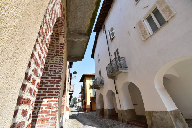 Casa semindipendente in vendita a Poirino