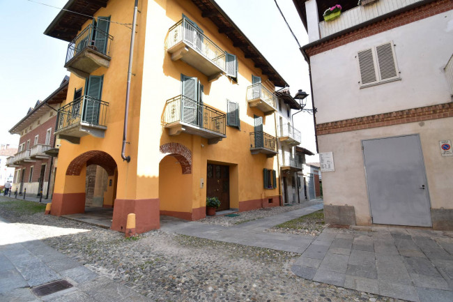 Casa semindipendente in vendita a Poirino