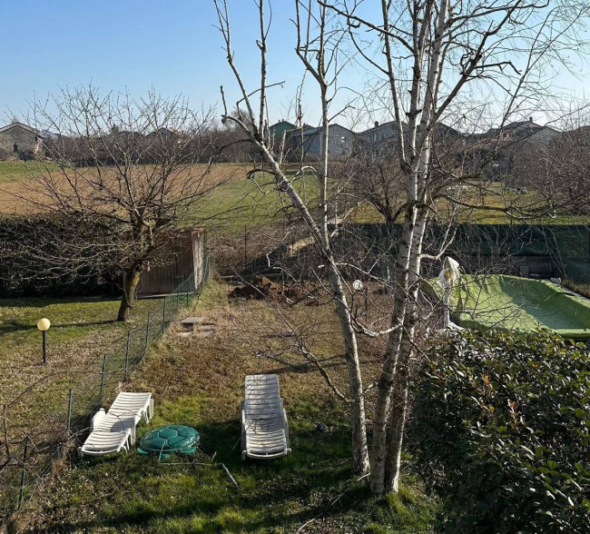 Villetta a Schiera in vendita a Isolabella