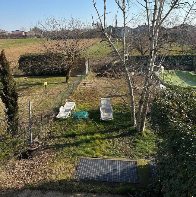 Villetta a Schiera in vendita a Isolabella