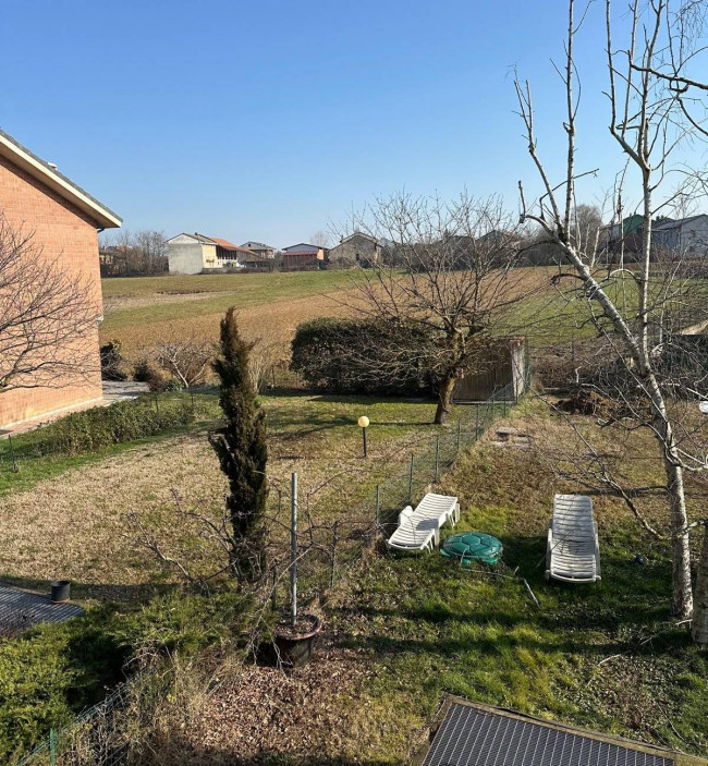 Villetta a Schiera in vendita a Isolabella