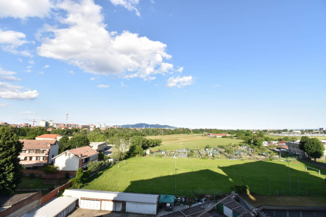 Appartamento in vendita a Beinasco