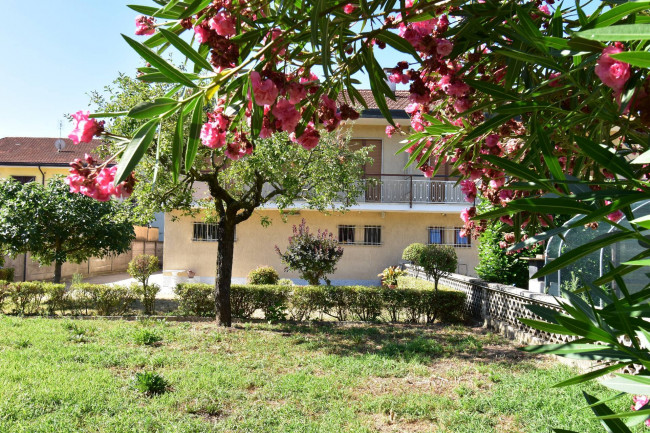 Casa semindipendente in vendita a Cambiano