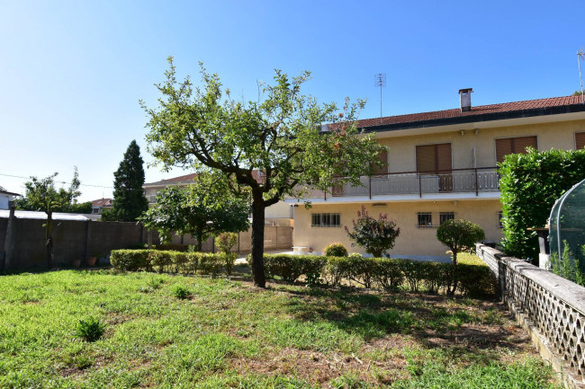 Casa semindipendente in vendita a Cambiano