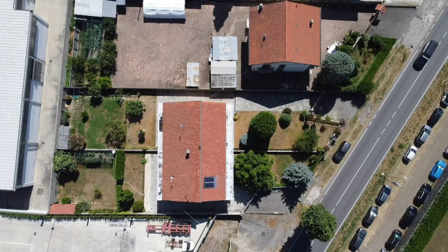 Casa semindipendente in vendita a Cambiano