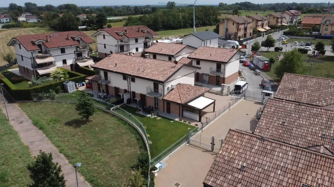 Villa Unifamiliare in vendita a La Loggia