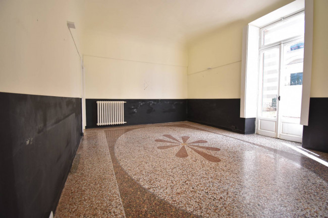 Appartamento in vendita a Savona