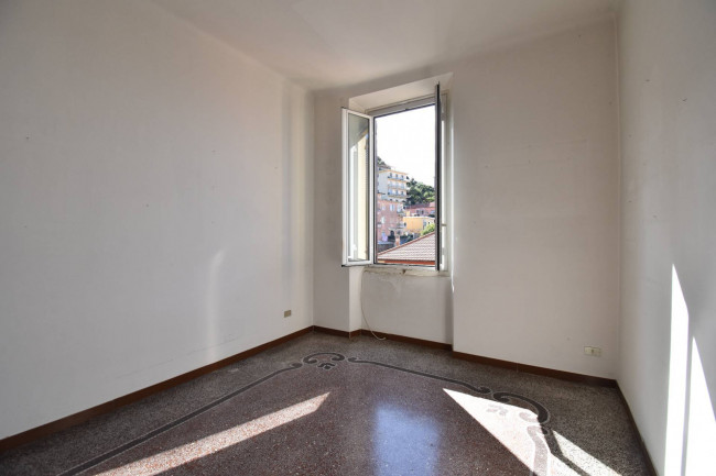 Appartamento in vendita a Savona