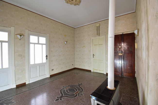 Appartamento in vendita a Savona