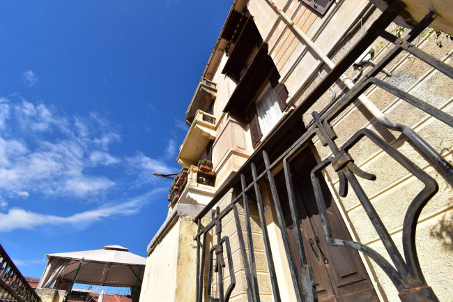 Appartamento in vendita a Savona