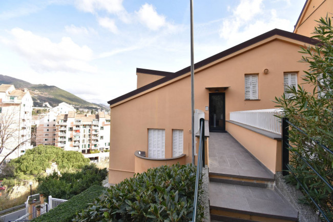 Appartamento in vendita a Arenzano