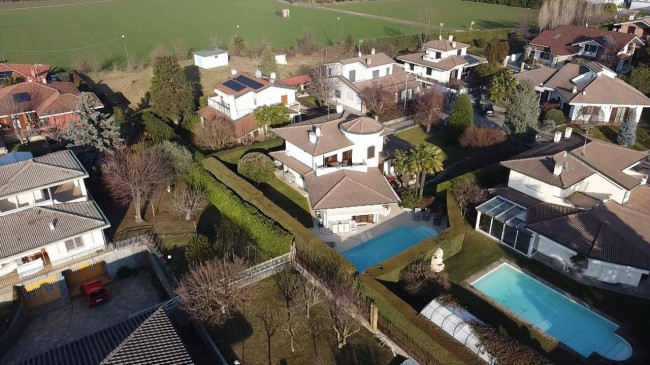 Villa Unifamiliare in vendita a Alpignano