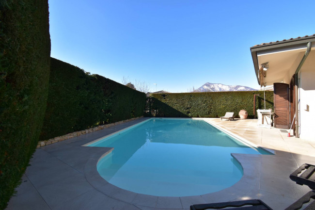 Villa Unifamiliare in vendita a Alpignano