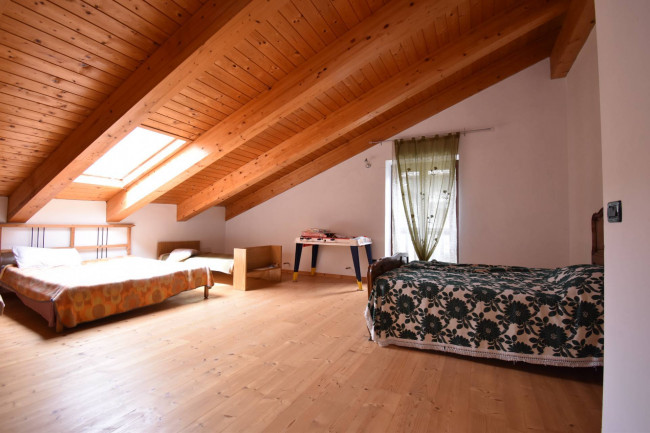 Stabile in vendita a Chiomonte