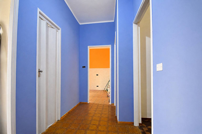 Porzione di bifamiliare in vendita a Torino