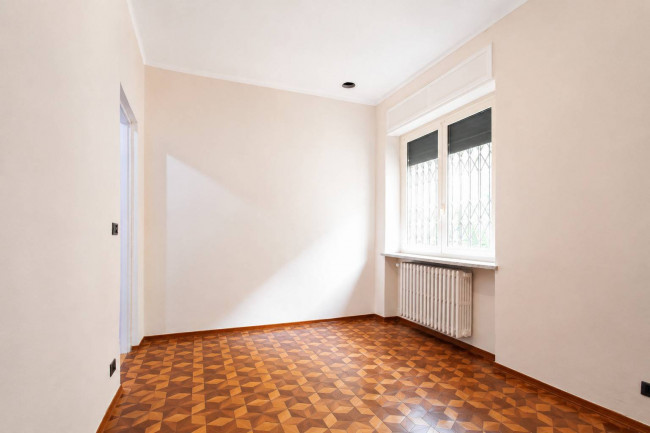 Porzione di bifamiliare in vendita a Torino
