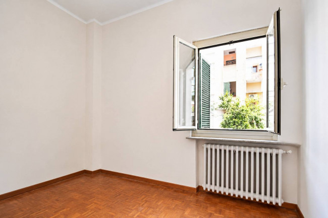 Porzione di bifamiliare in vendita a Torino