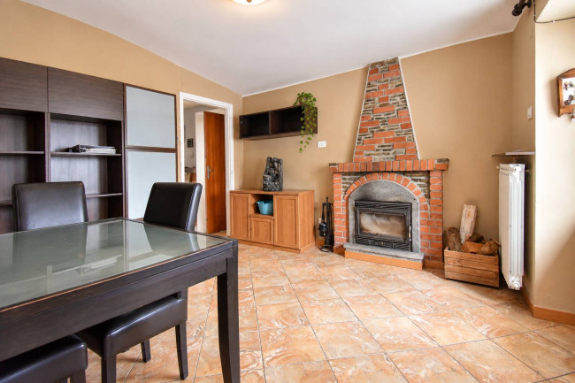 Cascinale in vendita a Corio