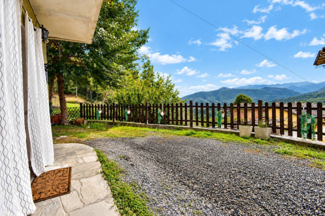 Cascinale in vendita a Corio