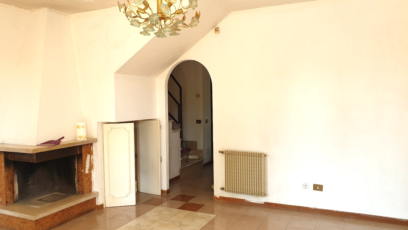 Appartamento ROMA vendita  Acilia  FRIMM WINNERS