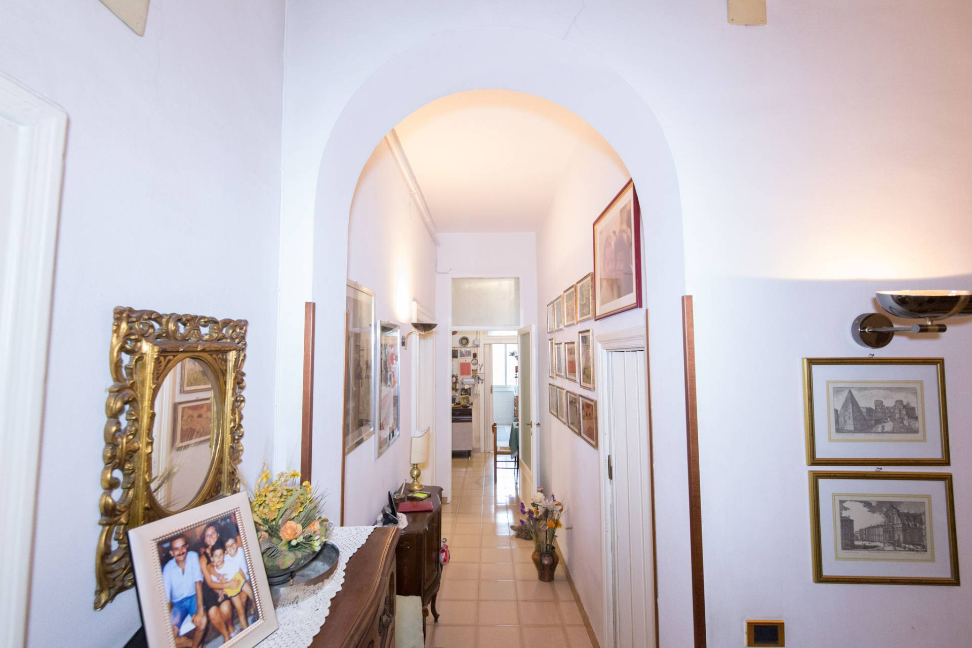 Appartamento in vendita a Roma (RM)