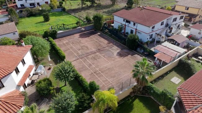 Terreno edificabile in vendita a Ostia, Roma (RM)