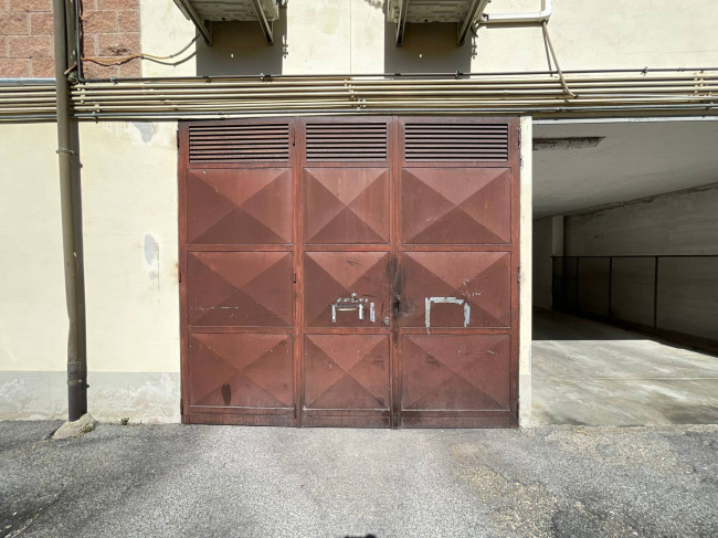 Garage/Box/Posto auto in vendita a Monterotondo (RM)