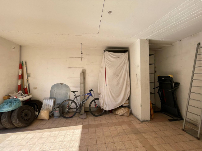 Garage/Box/Posto auto in vendita a Monterotondo (RM)