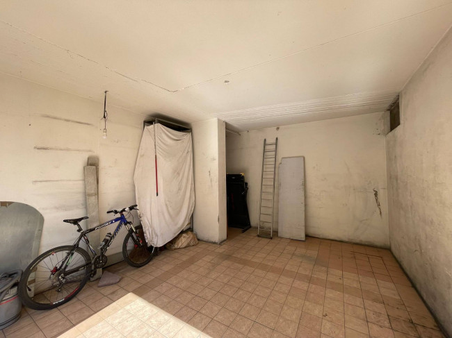 Garage/Box/Posto auto in vendita a Monterotondo (RM)