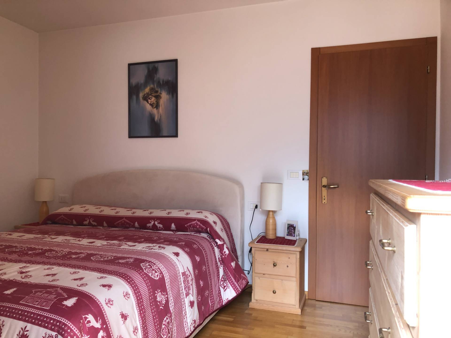 Foto appartamento in vendita a Porte di Rendena (Trento)