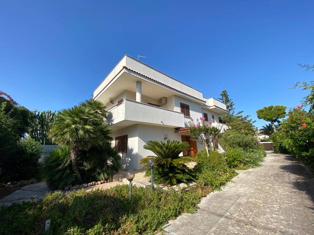 Villa TARANTO affitto  S. Vito  GOLDEN CASA IMMOBILIARE SAS