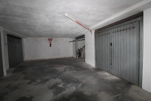 Garage/Box/Posto auto in vendita a Gallipoli (LE)