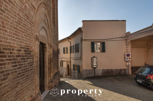 Casa indipendente in vendita a Montalto Delle Marche (AP)